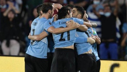 从塔瓦雷斯4连败到阿隆索2连胜 乌拉圭又有戏了！